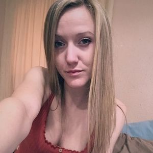 Meet your Posher, Niki